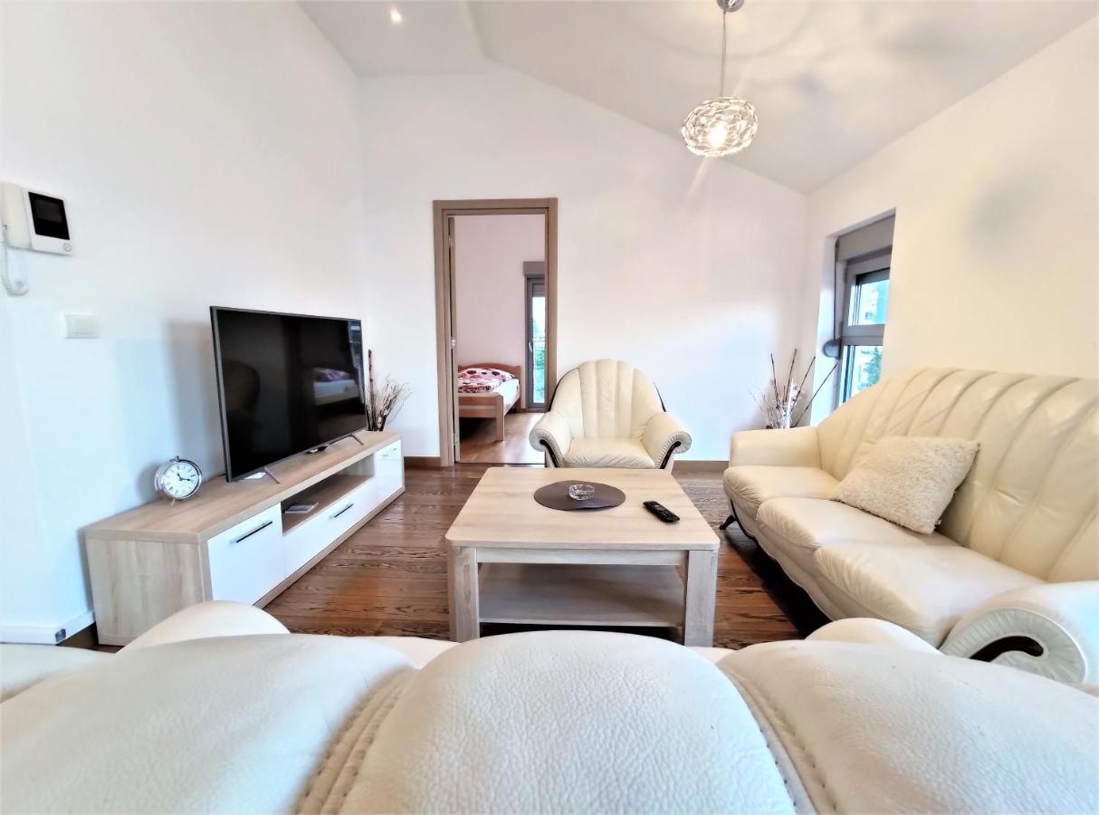 Pavlina Apartments Budva Luaran gambar