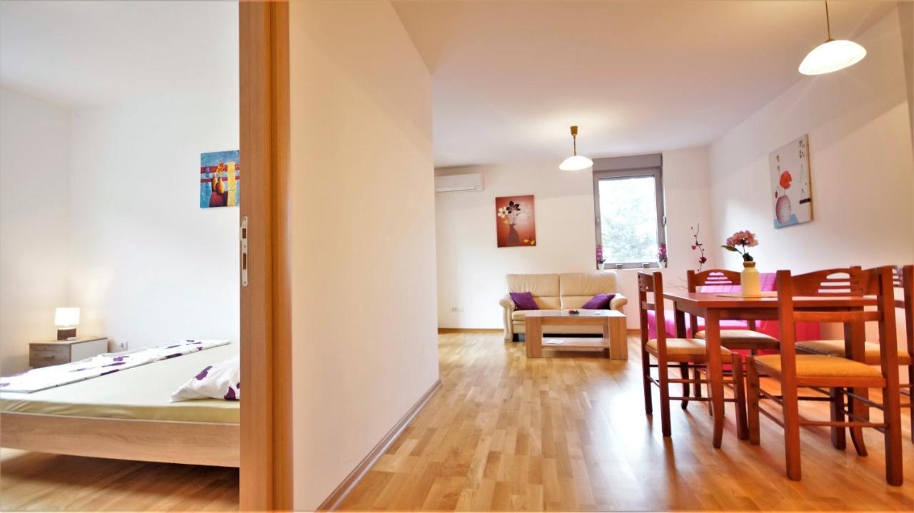 Pavlina Apartments Budva Luaran gambar