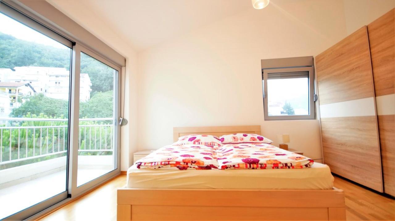 Pavlina Apartments Budva Luaran gambar