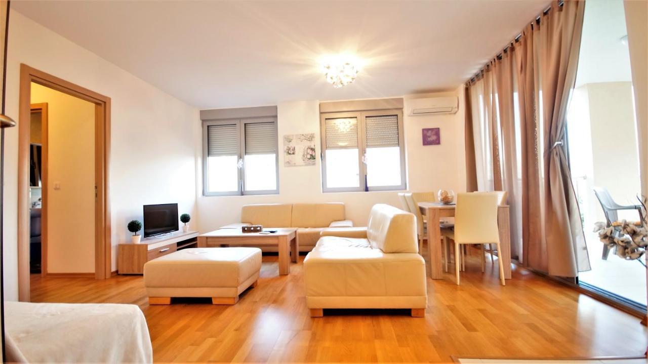 Pavlina Apartments Budva Luaran gambar