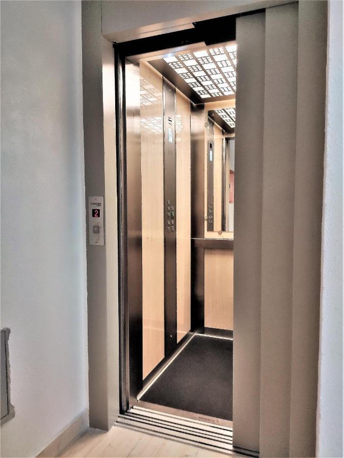 Pavlina Apartments Budva Luaran gambar